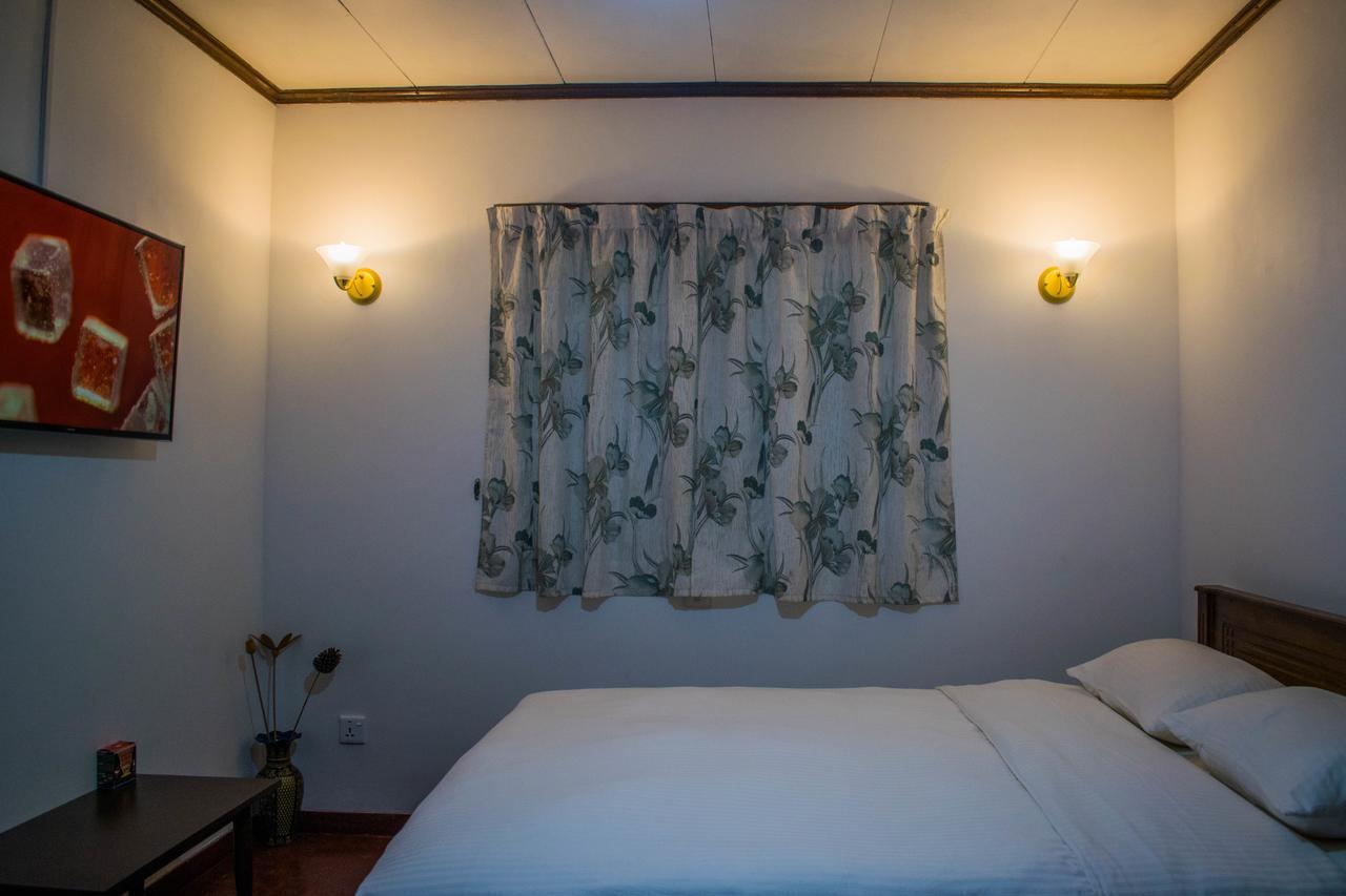 Mount Mary Inn Нувара Елия Екстериор снимка
