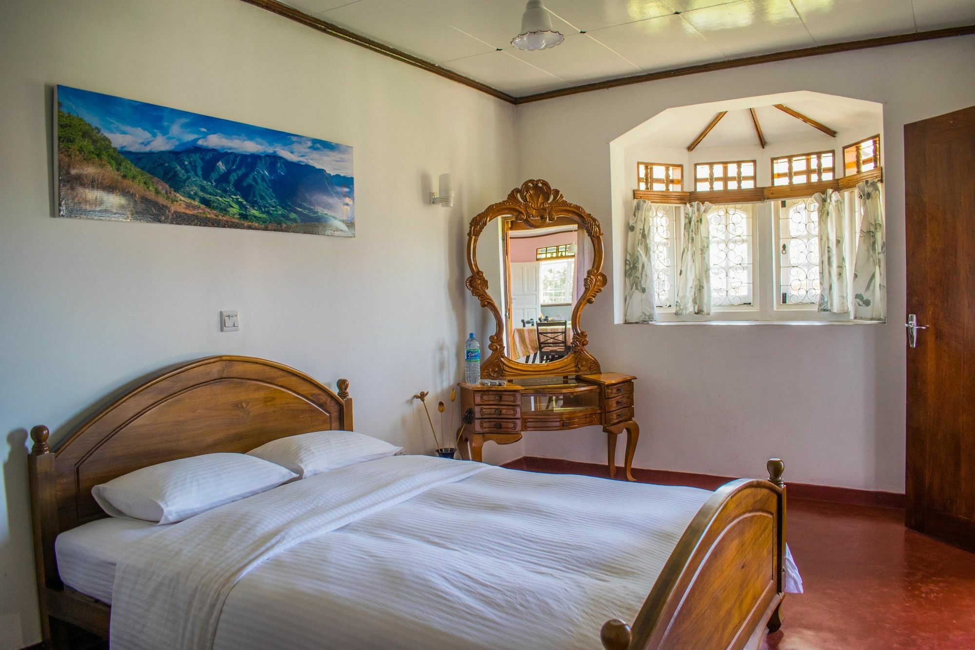 Mount Mary Inn Нувара Елия Екстериор снимка